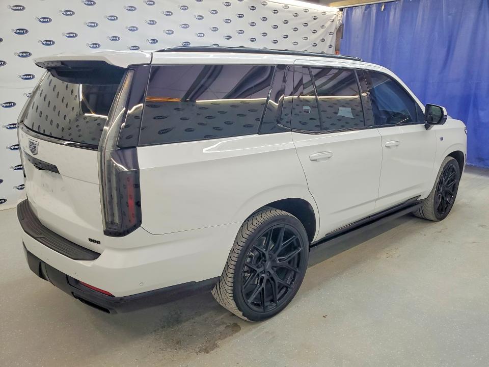 2025 Cadillac Escalade VIN 1GYS9FRL6SR382977 COPART salvage auction — MINOR DENT/SCRATCHES, TX - SALVAGE VEHICLE TITLE, sold $92,500 on 2026-07-31 (photo 3)