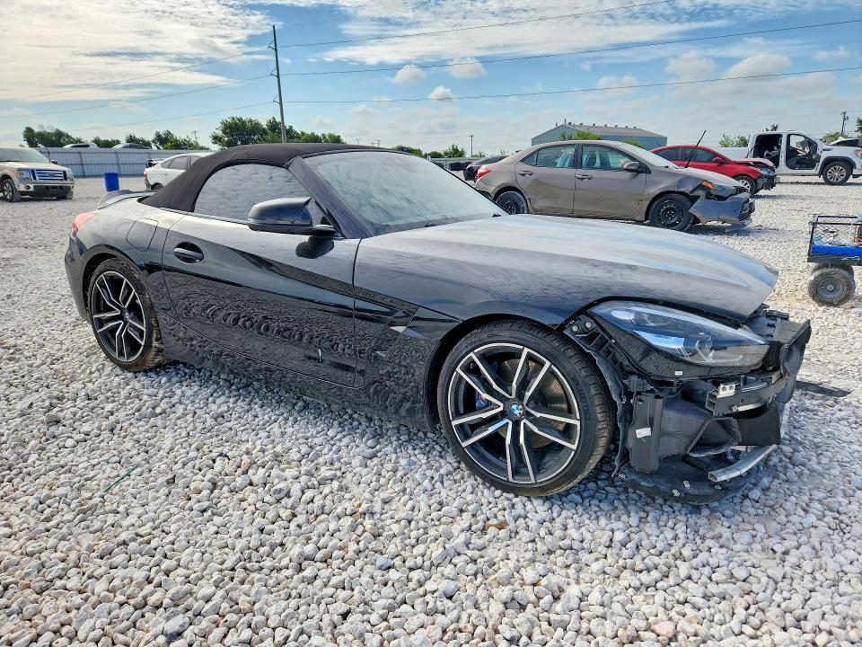 2020 BMW Z4 VIN WBAHF9C06LWW80843 COPART salvage auction — FRONT END, Tx - Salvage Vehicle Title, sold $16,300 on 2026-08-06 (photo 4)