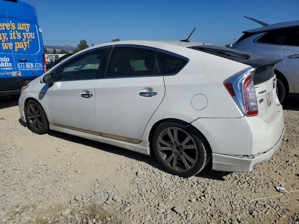 2015 Toyota Prius VIN JTDKN3DU8F0408179 COPART salvage auction — REAR END, Ca - Salvage Certificate, sold $1,100 on 2026-07-28 (photo 2)