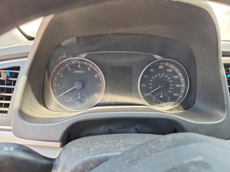 2017 Hyundai Elantra VIN KMHD74LF6HU152725 COPART salvage auction — MINOR DENT/SCRATCHES, Mt - Cert Of Title-Rebuilt Salvage, sold $725 on 2026-07-29 (photo 9)