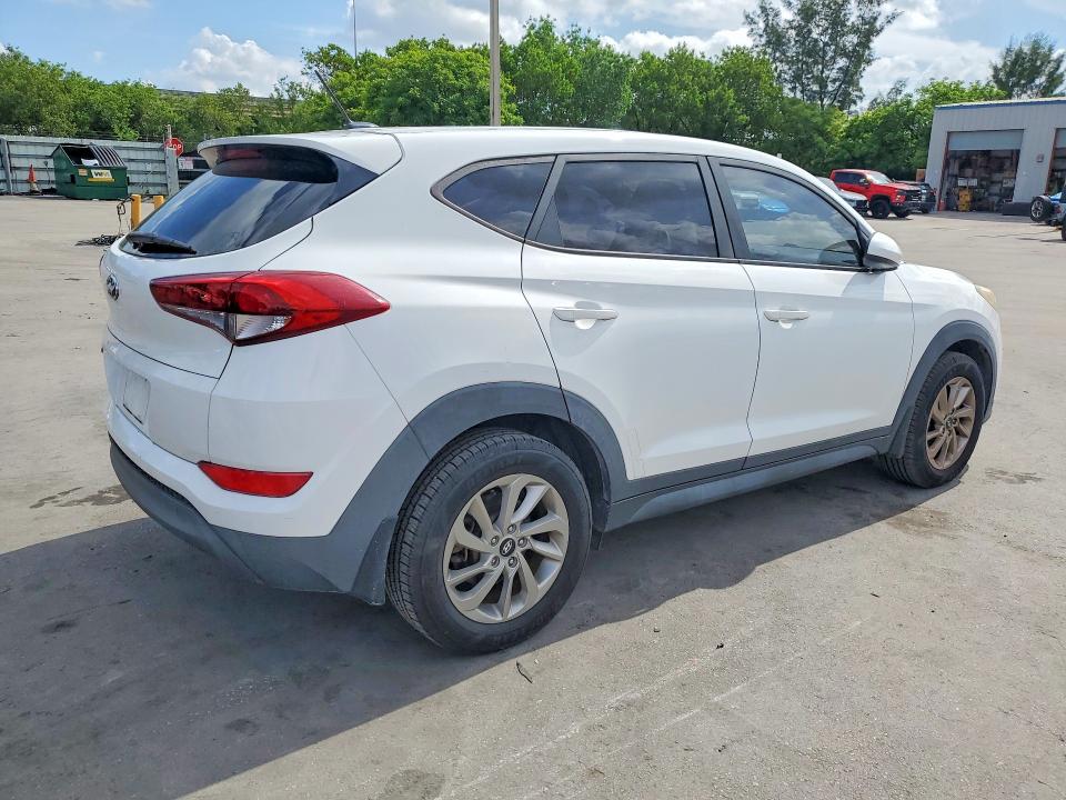 2017 Hyundai Tucson VIN KM8J23A48HU564559 COPART salvage auction — MECHANICAL, Fl - Certificate Of Title, sold $3,250 on 2026-07-13 (photo 3)