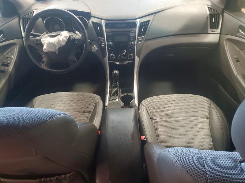 2012 Hyundai VIN 5NPEC4AC3CH367771 COPART salvage auction — FRONT END, MA - CERT OF TITLE-RECONSTRCTD COLL, sold $450 on 2026-07-23 (photo 8)