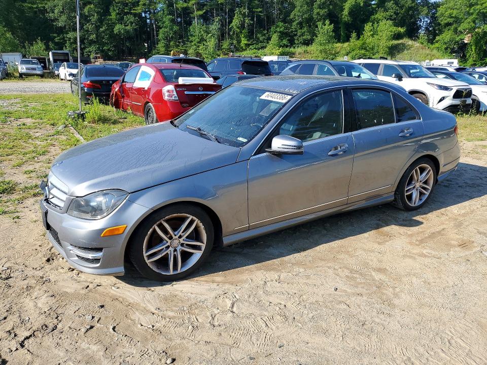 2012 Mercedes-benz C-klasse VIN WDDGF8BB6CR193545 COPART salvage auction — MINOR DENT/SCRATCHES, Ma - Certificate Of Title (P), sold $400 on 2026-07-22 (photo 1)