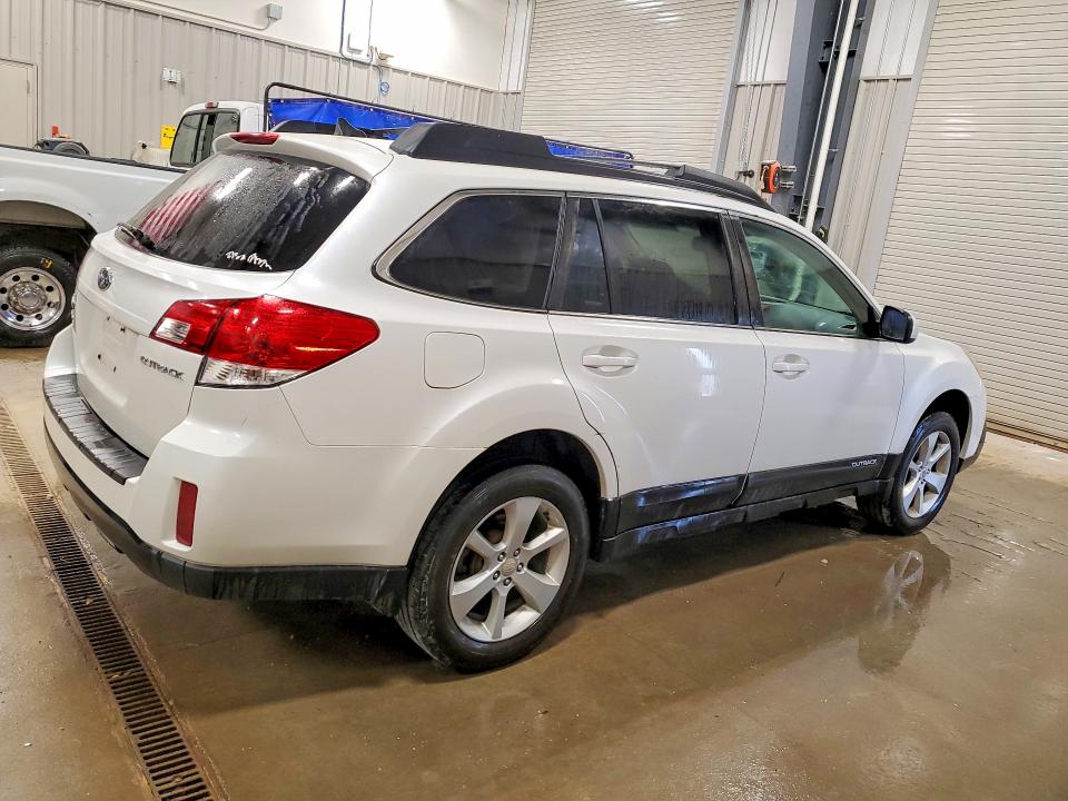 2014 Subaru Outback VIN 4S4BRCCC5E3211637 COPART salvage auction — SIDE, WY - CERTIFICATE OF TITLE, sold $1,050 on 2026-07-29 (photo 3)
