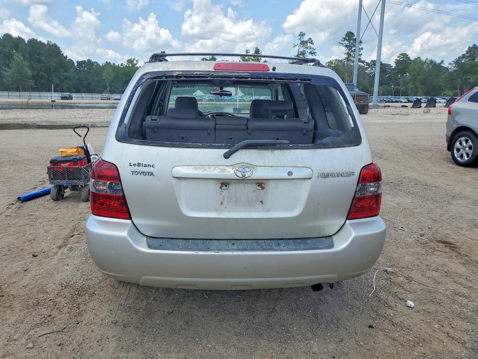 2006 Toyota Highlander VIN JTEGD21A560142970 COPART salvage auction — REAR END, LA - CERT OF TITLE-RECONSTRUCTED, sold $725 on 2026-07-17 (photo 6)