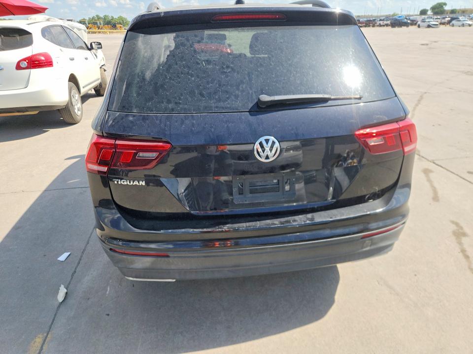 2020 Volkswagen Tiguan VIN 3VV1B7AX1LM052761 COPART salvage auction — NORMAL WEAR, TX - CERTIFICATE OF TITLE, sold $3,600 on 2026-07-27 (photo 6)
