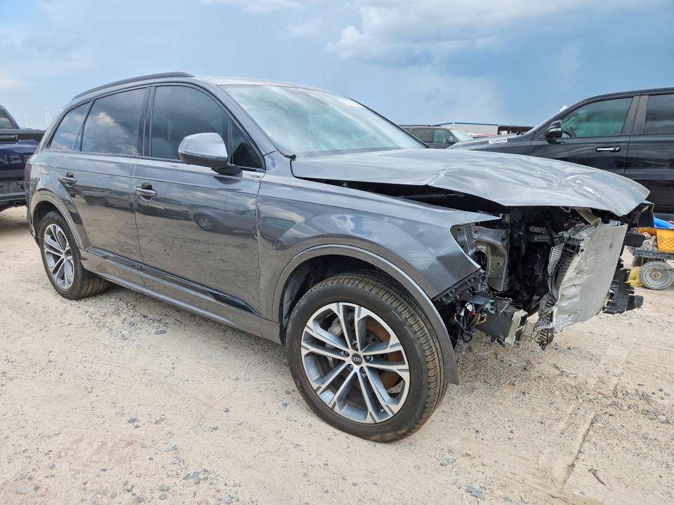 2025 Audi Q7 VIN WA1LCBF72SD003203 COPART salvage auction — FRONT END, TX - CERTIFICATE OF TITLE, sold $15,900 on 2026-07-28 (photo 4)