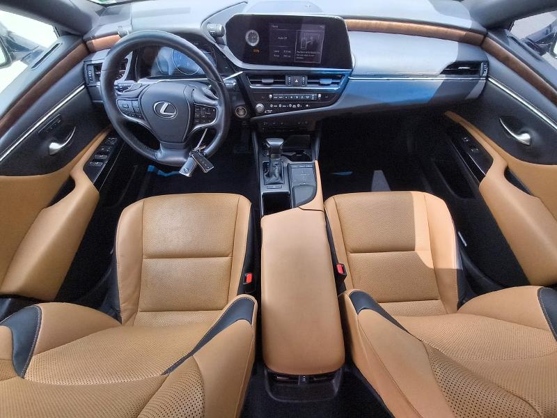 2022 Lexus Es 350 VIN 58ADZ1B19NU137218 COPART salvage auction — MINOR DENT/SCRATCHES, La - Certificate Of Title, sold $11,700 on 2026-07-28 (photo 8)