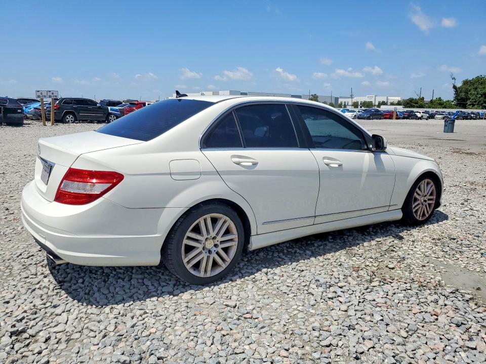 2009 Mercedes-benz C class VIN WDDGF81X49R065262 COPART salvage auction — MINOR DENT/SCRATCHES, FL - CERTIFICATE OF TITLE, sold $350 on 2026-07-20 (photo 3)
