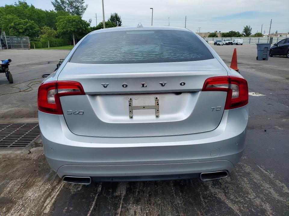 2014 Volvo S60 VIN YV1612FS7E2290478 COPART salvage auction — FRONT END, Fl - Certificate Of Destruction, sold $1,550 on 2026-08-17 (photo 6)