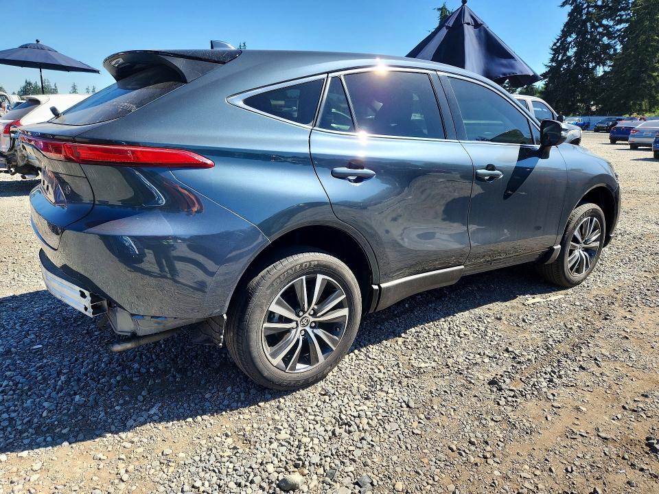 2022 Toyota Venza VIN JTEAAAAHXNJ096566 COPART salvage auction — REAR END, Wa - Cert Of Ownership-Rebuilt, sold $7,400 on 2026-07-31 (photo 3)