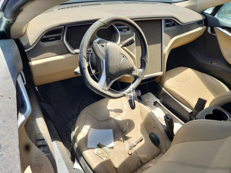 2013 Tesla Model s VIN 5YJSA1CG2DFP04938 COPART salvage auction — MECHANICAL, Ca - Dis/Dlr/Exp Only Clean Title, sold $850 on 2026-07-09 (photo 8)