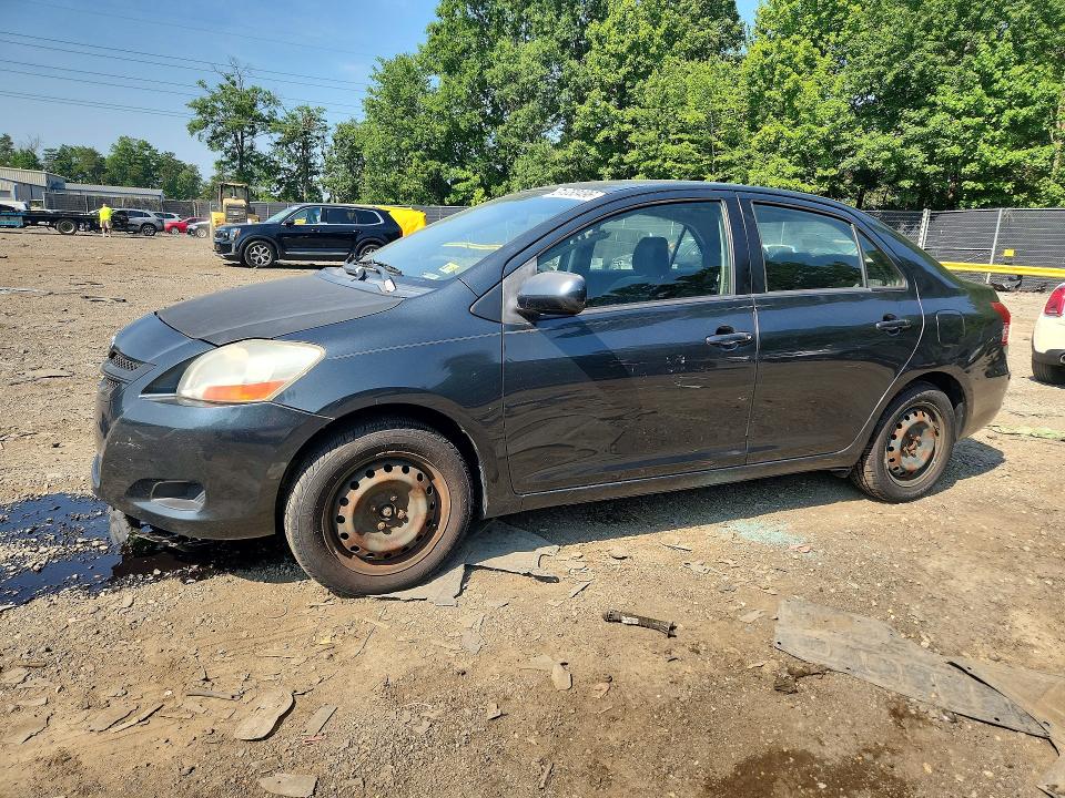 2007 Toyota Yaris VIN JTDBT923771164118 COPART salvage auction — UNDERCARRIAGE, Va - Certificate Of Title, sold $825 on 2026-07-17 (photo 1)