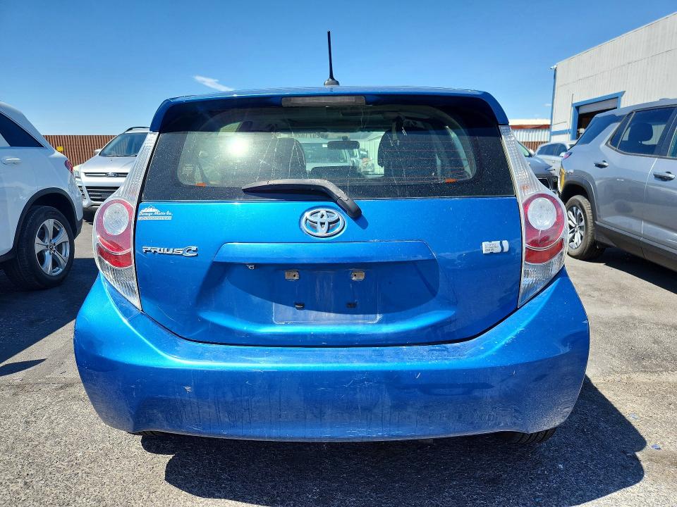 2014 Toyota Prius VIN JTDKDTB35E1066826 COPART salvage auction — MINOR DENT/SCRATCHES, Mt - Certificate Of Title, sold $1,600 on 2026-08-21 (photo 6)