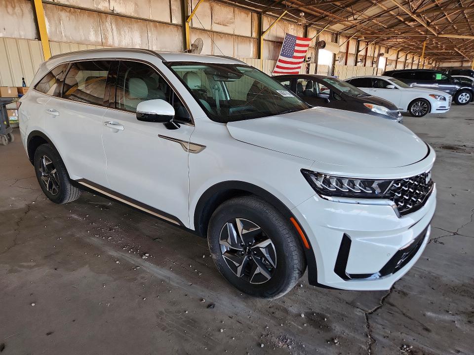 2023 Kia Sorento VIN KNDRH4LG8P5217177 COPART salvage auction — REAR END, Az - Cert Of Title - Salvage, sold $9,100 on 2026-08-24 (photo 4)