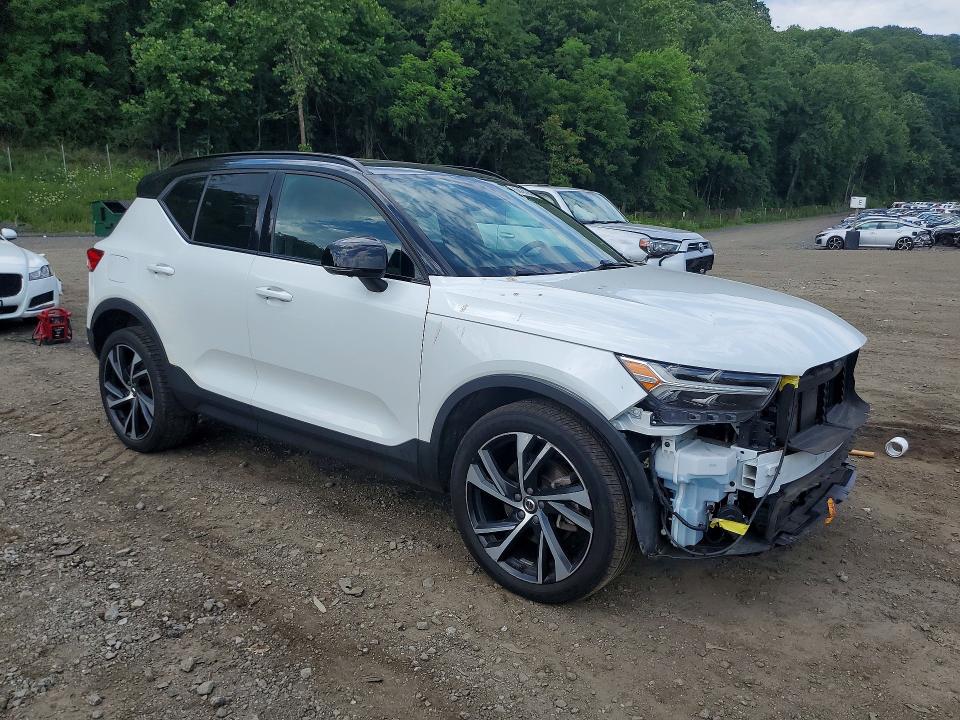 2019 Volvo Xc40 VIN YV4162UM7K2114383 COPART salvage auction — FRONT END, Ny - Mv-907A Salvage Certificate, sold $6,500 on 2026-07-14 (photo 4)