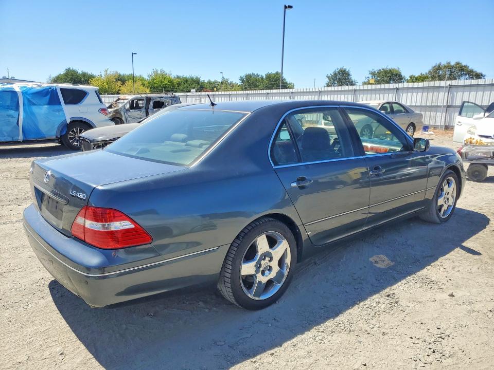 2005 Lexus Ls 430 VIN JTHBN36F850175495 COPART salvage auction — NORMAL WEAR, CA - DLR/DIS/EXP ONLY SALVAGE TITLE, sold $6,100 on 2026-07-14 (photo 3)