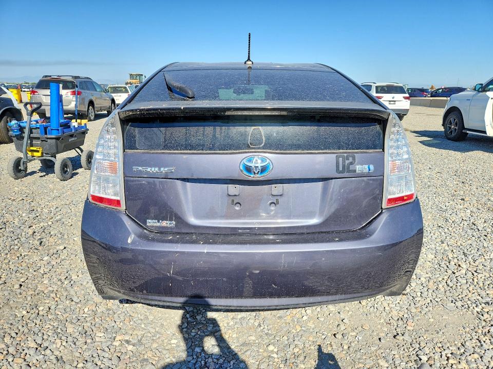 2011 Toyota Prius VIN JTDKN3DU6B1417953 COPART salvage auction — MINOR DENT/SCRATCHES, CO - DIS/DLR/EXP ONLY CLEAN TITLE, sold $325 on 2026-07-20 (photo 6)
