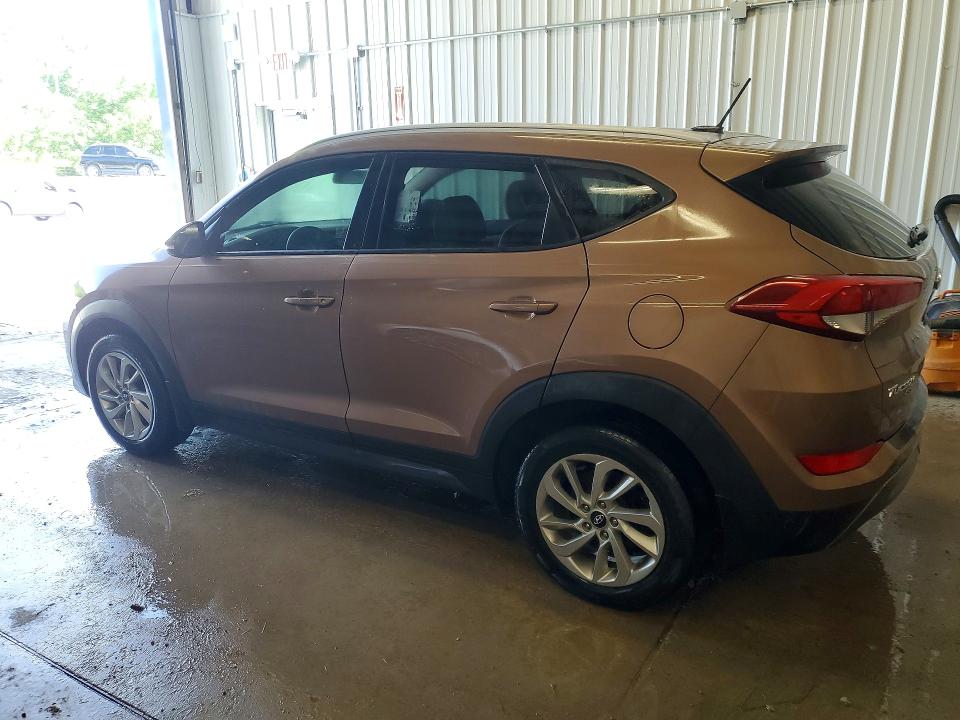 2016 Hyundai VIN KM8J33A22GU095320 COPART salvage auction — MECHANICAL, Wv - Certificate Of Title, sold $575 on 2026-07-29 (photo 2)