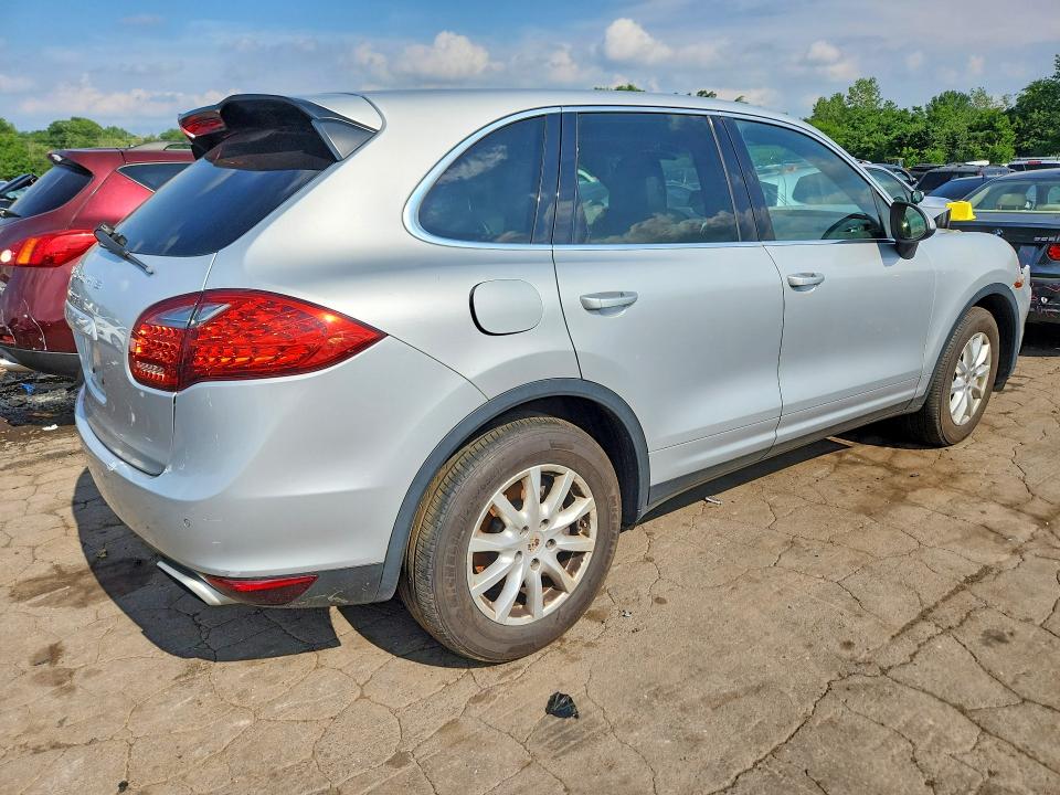 2012 Porsche Cayenne VIN WP1AA2A25CLA08612 COPART salvage auction — FRONT END, Ny - Certificate Of Title, sold $1,050 on 2026-07-24 (photo 3)