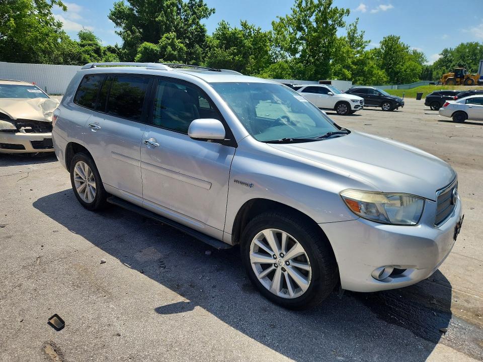 2008 Toyota Highlander VIN JTEEW44A482001887 COPART salvage auction — MINOR DENT/SCRATCHES, Mo - Certificate Of Title, sold $1,150 on 2026-07-21 (photo 4)