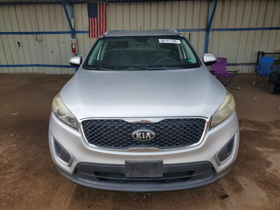 2017 Kia Sorento VIN 5XYPGDA35HG204857 COPART salvage auction — HAIL, Co - Certificate Of Title, sold $300 on 2026-08-24 (photo 5)
