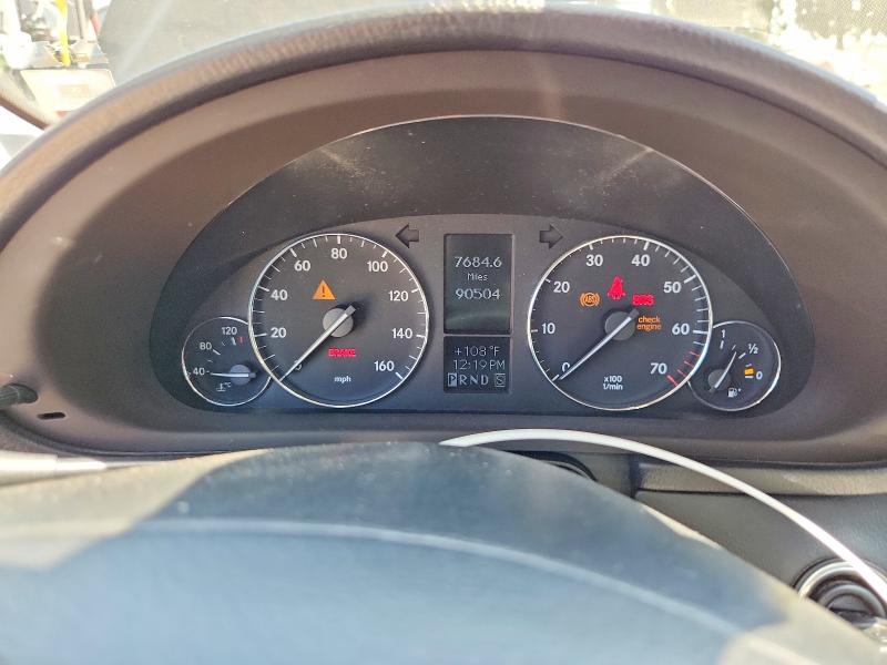 2006 Mercedes-benz C class VIN WDBRF56H26F736071 COPART salvage auction — NORMAL WEAR, CA - DIS/DLR/EXP ONLY CLEAN TITLE, sold $400 on 2026-08-04 (photo 9)