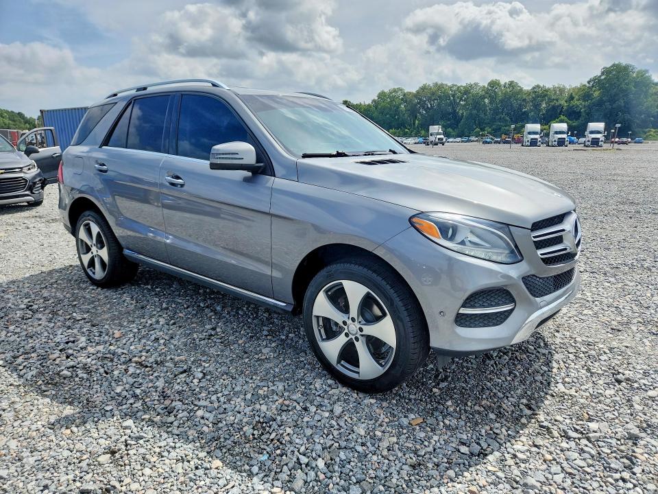 2016 Mercedes-benz Gle VIN 4JGDA5JB1GA699957 COPART salvage auction — MINOR DENT/SCRATCHES, AL - CERTIFICATE OF TITLE (P), sold $9,800 on 2026-08-25 (photo 4)