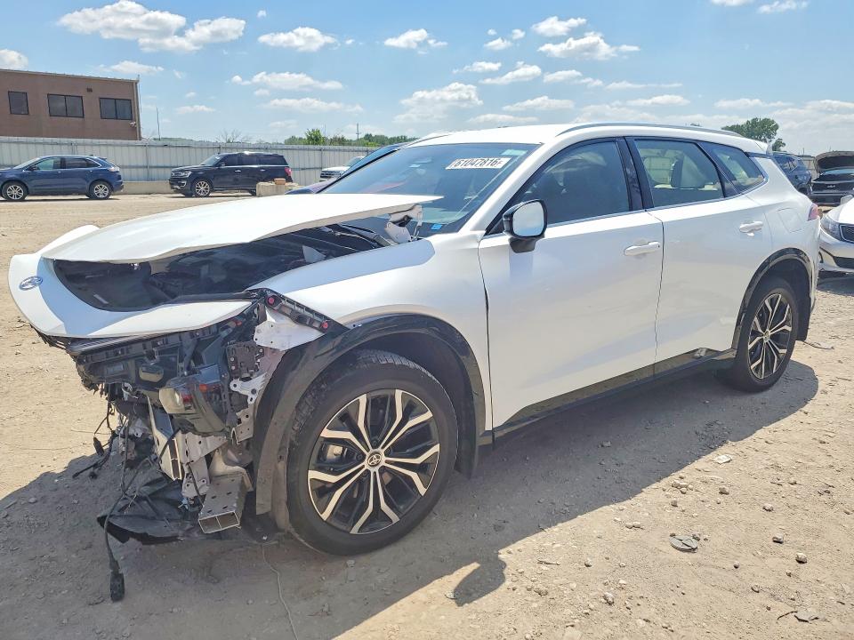 2025 Toyota Crown signia VIN JTDACAAJ5S3006595 — COPART salvage auction photo