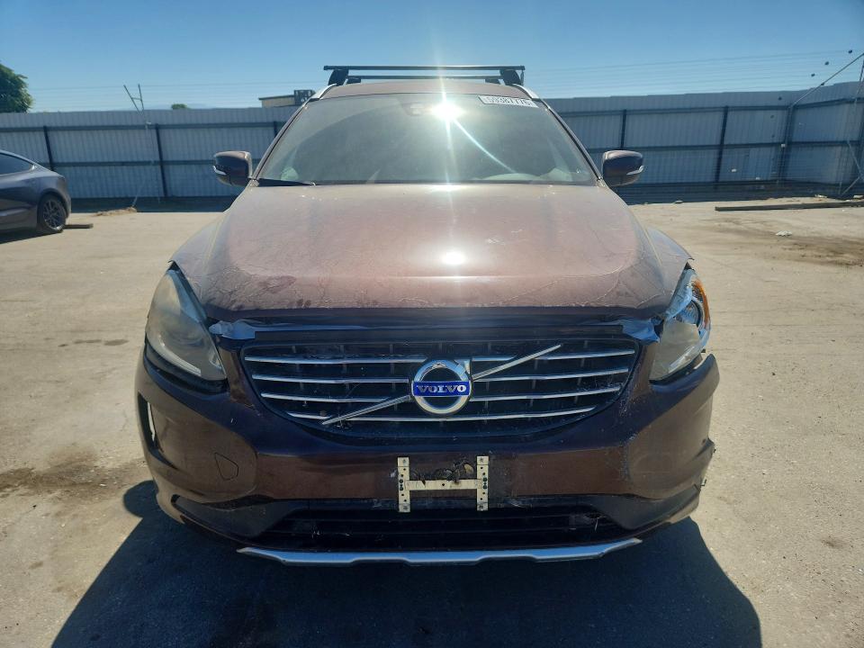 2015 Volvo VIN YV449MDK7F2723817 COPART salvage auction — FRONT END, Ca - Salvage Certificate, sold $3,600 on 2026-07-31 (photo 5)