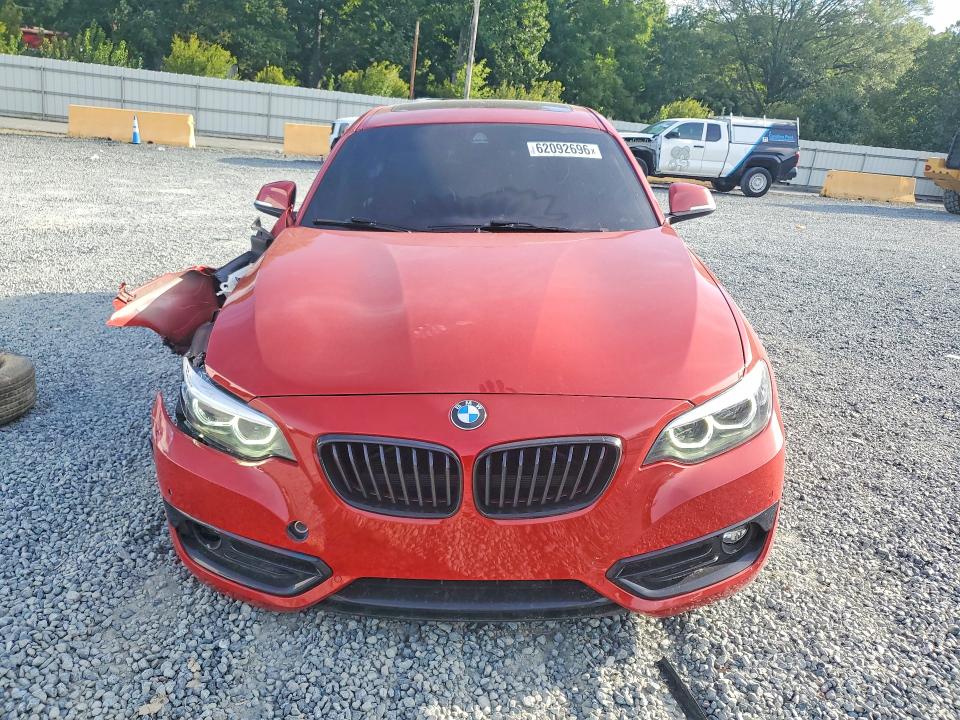 2020 BMW 2er VIN WBA2J1C08L7F74350 COPART salvage auction — SIDE, Nc - Salvage Certificate Of Title, sold $6,900 on 2026-08-13 (photo 5)