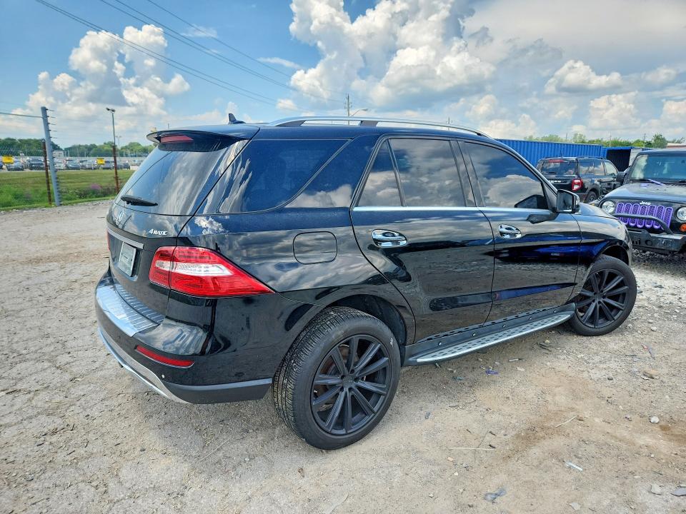 2013 Mercedes-benz M-klasse VIN 4JGDA5HB3DA231861 COPART salvage auction — FRONT END, In - Certificate Of Title, sold $4,850 on 2026-07-31 (photo 3)