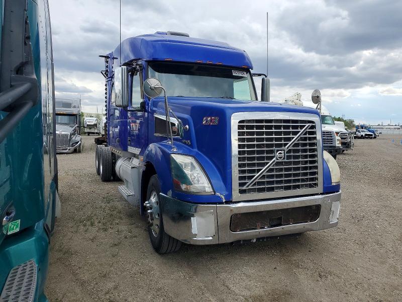2007 Volvo Vt VIN 4V4LC9KL27N483928 COPART salvage auction — MINOR DENT/SCRATCHES, IN - CERTIFICATE OF TITLE (P), sold $4,050 on 2026-07-24 (photo 1)