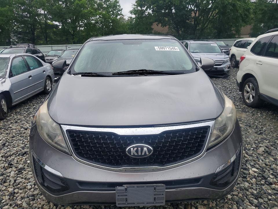 2016 Kia VIN KNDPBCAC8G7813302 COPART salvage auction — MINOR DENT/SCRATCHES, WV - CERTIFICATE OF TITLE, sold $2,150 on 2026-07-29 (photo 5)