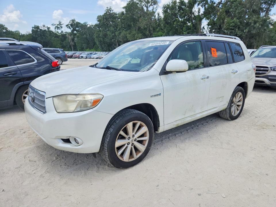 2008 Toyota Highlander VIN JTEEW44AX82017351 COPART salvage auction — WATER/FLOOD, Fl - Certificate Of Title, sold $1,850 on 2026-07-14 (photo 1)