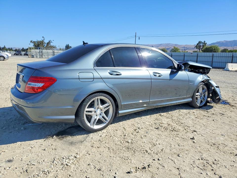 2012 Mercedes-benz C-klasse VIN WDDGF4HB7CR240422 COPART salvage auction — FRONT END, Ca - Salvage Certificate, sold $500 on 2026-08-18 (photo 3)
