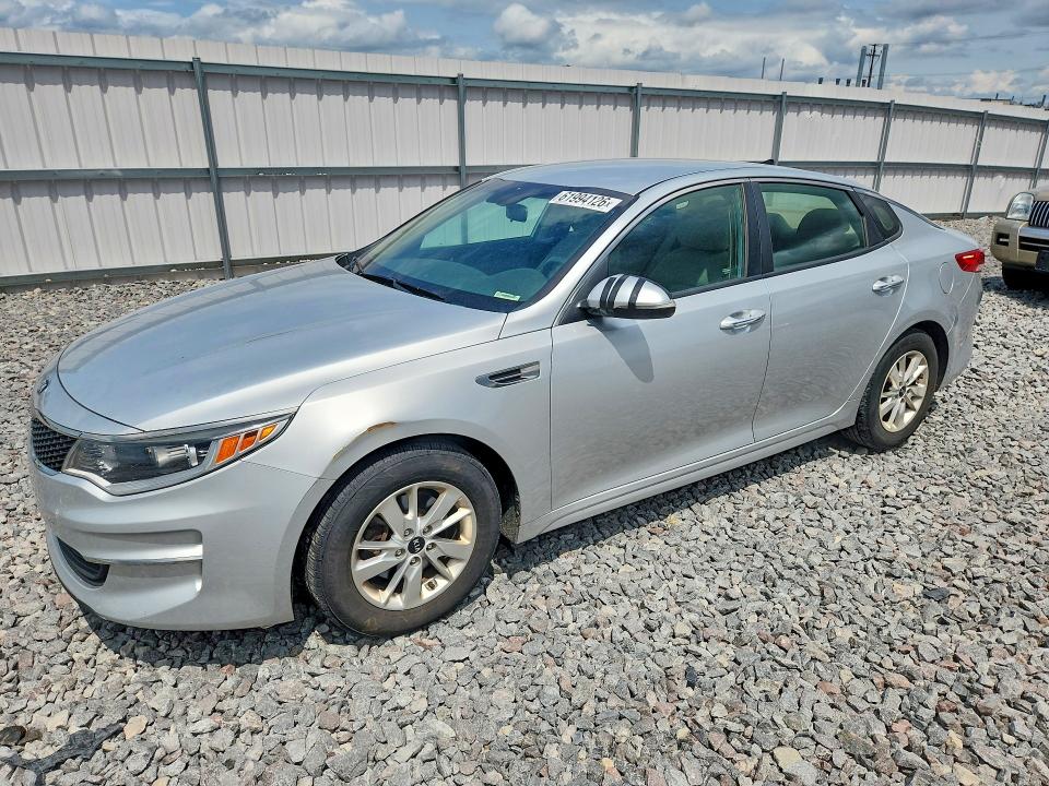 2016 Kia Optima VIN 5XXGT4L31GG015442 COPART salvage auction — MINOR DENT/SCRATCHES, WI - CERTIFICATE OF TITLE, sold $1,000 on 2026-07-27 (photo 1)