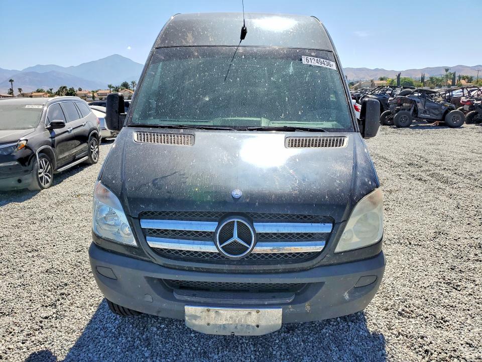 2012 Mercedes-benz Sprinter VIN WDZPE8CC8C5661495 COPART salvage auction — UNDERCARRIAGE, Ca - Salvage Certificate, sold $3,550 on 2026-08-19 (photo 5)