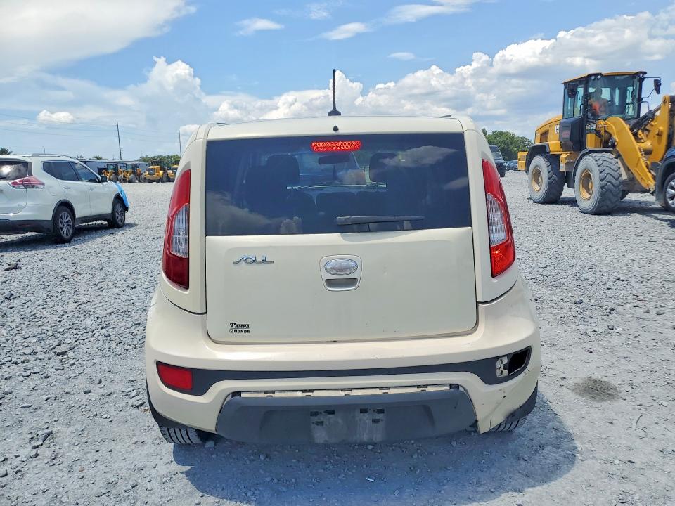 2013 Kia Soul VIN KNDJT2A6XD7567680 COPART salvage auction — FRONT END, Fl - Cert Of Title Slvg Rebuildable, sold $375 on 2026-07-17 (photo 6)