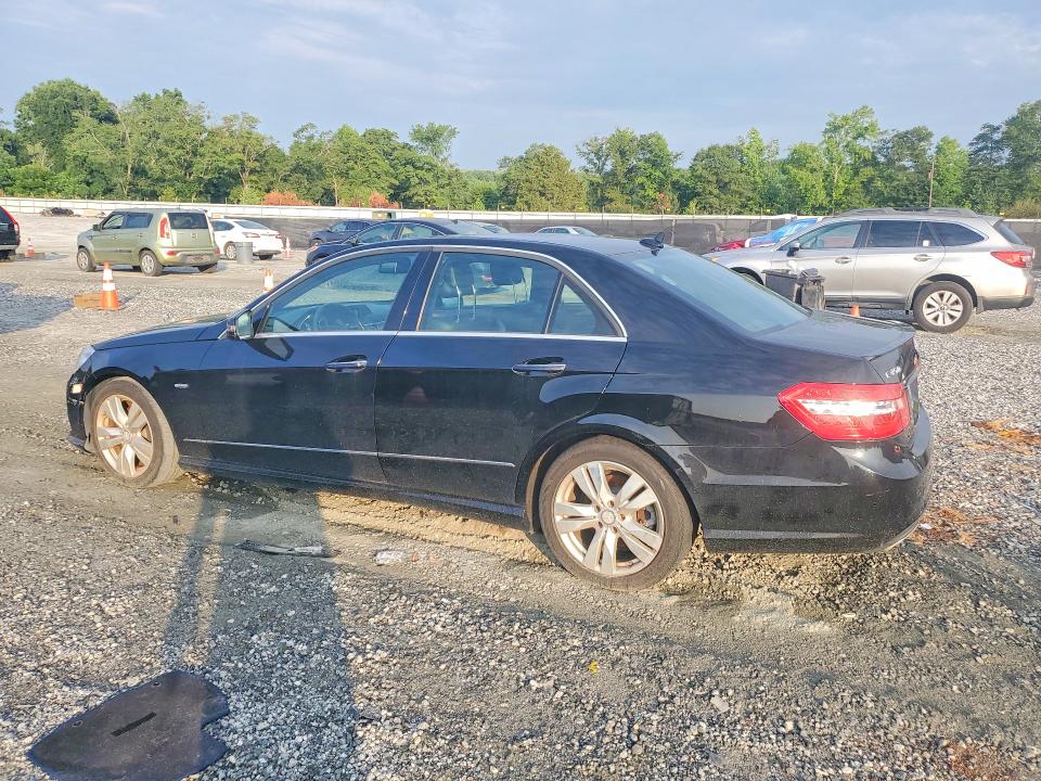 2011 Mercedes-benz E-class VIN WDDHF2EB6BA455817 COPART salvage auction — MINOR DENT/SCRATCHES, SC - CERTIFICATE OF TITLE, sold $625 on 2026-07-20 (photo 2)