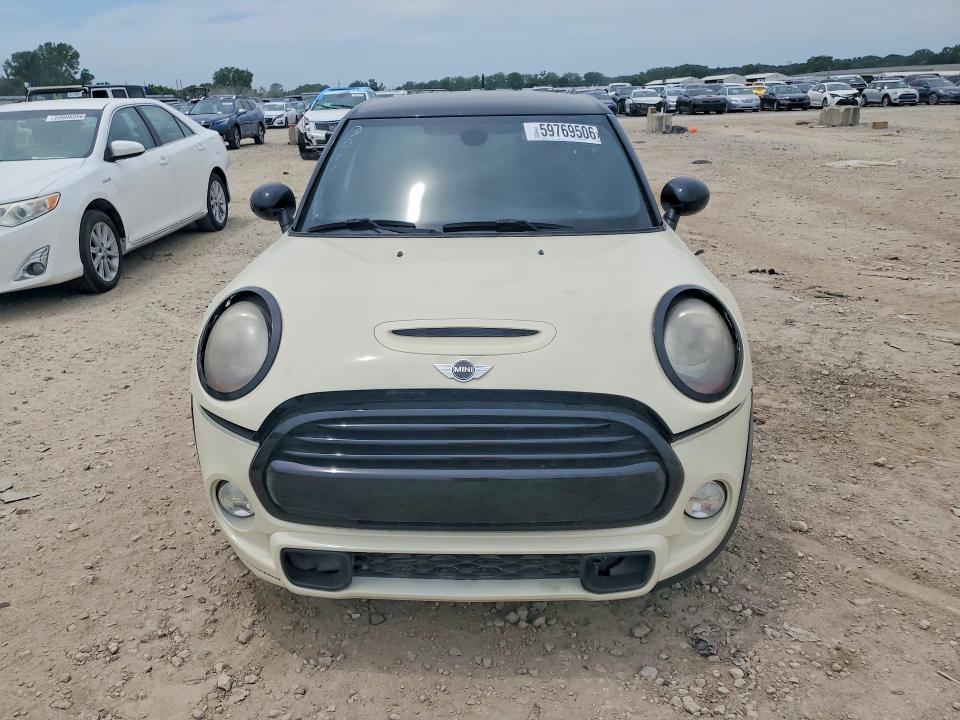 2015 Mini Cooper VIN WMWXU3C57FT892165 COPART salvage auction — MINOR DENT/SCRATCHES, Wi - Dealer Only Clean Title, sold $725 on 2026-07-09 (photo 5)