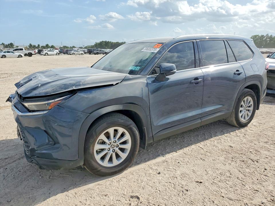2026 Toyota Highlander VIN 5TDAAAB52TS113160 COPART salvage auction — FRONT END, Nj - Cert Of Title-Salvage, sold $16,500 on 2026-07-21 (photo 1)
