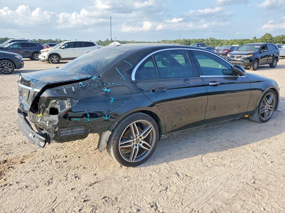 2020 Mercedes-benz VIN WDDZF8DB2LA752089 COPART salvage auction — REAR END, Tx - Salvage Vehicle Title, sold $12,300 on 2026-08-04 (photo 3)