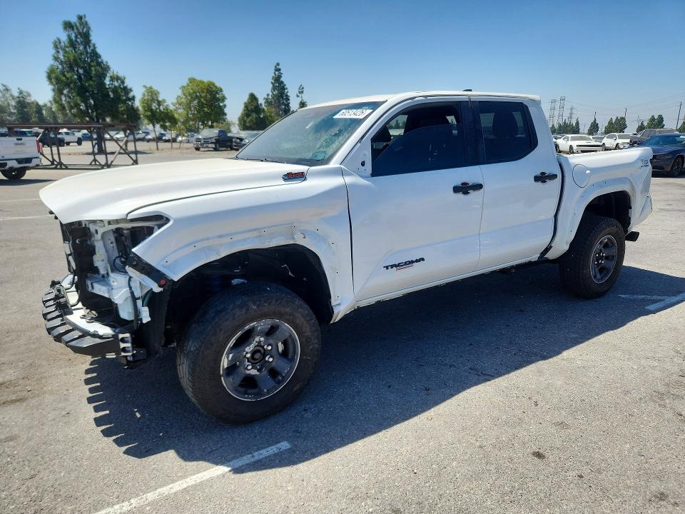 2025 Toyota Tacoma VIN 3TMLB5JN9SM134021 — COPART salvage auction photo