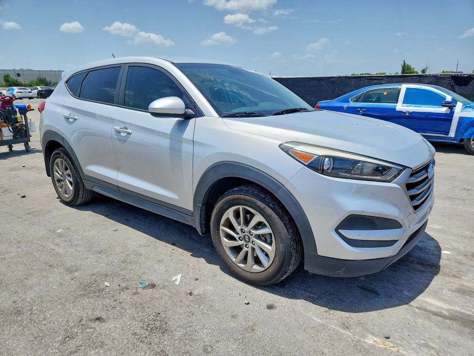 2018 Hyundai Tucson VIN KM8J23A42JU795916 COPART salvage auction — REAR END, Salvage Title, sold $2,350 on 2026-07-28 (photo 4)