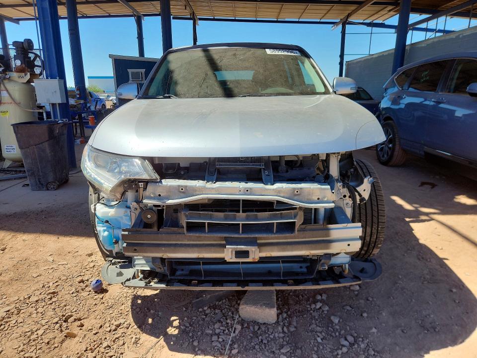 2017 Mitsubishi Outlander VIN JA4AZ3A31HZ037242 COPART salvage auction — FRONT END, Fl - Cert Of Title Slvg Rebuildable, sold $2,650 on 2026-07-09 (photo 5)