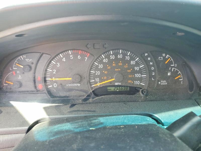 2004 Toyota Tundra VIN 5TBBT44114S448611 COPART salvage auction — MINOR DENT/SCRATCHES, TN - CERTIFICATE OF TITLE, sold $300 on 2026-07-27 (photo 9)