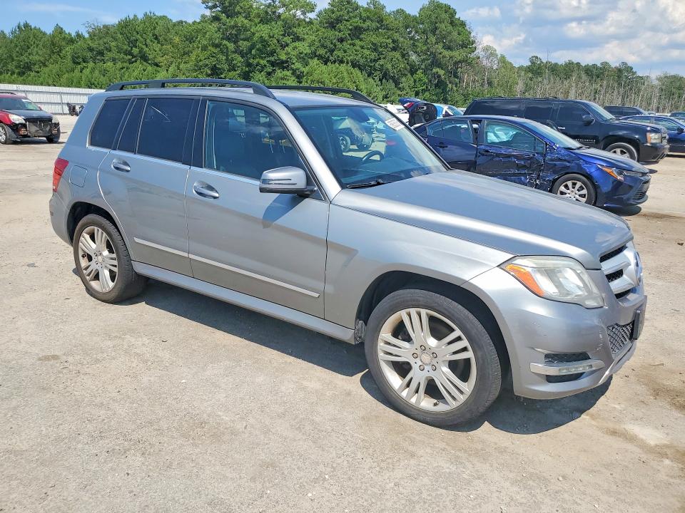 2014 Mercedes-benz VIN WDCGG8JB1EG203772 COPART salvage auction — SIDE, Sc - Cert Of Title-Salvage, sold $250 on 2026-07-29 (photo 4)
