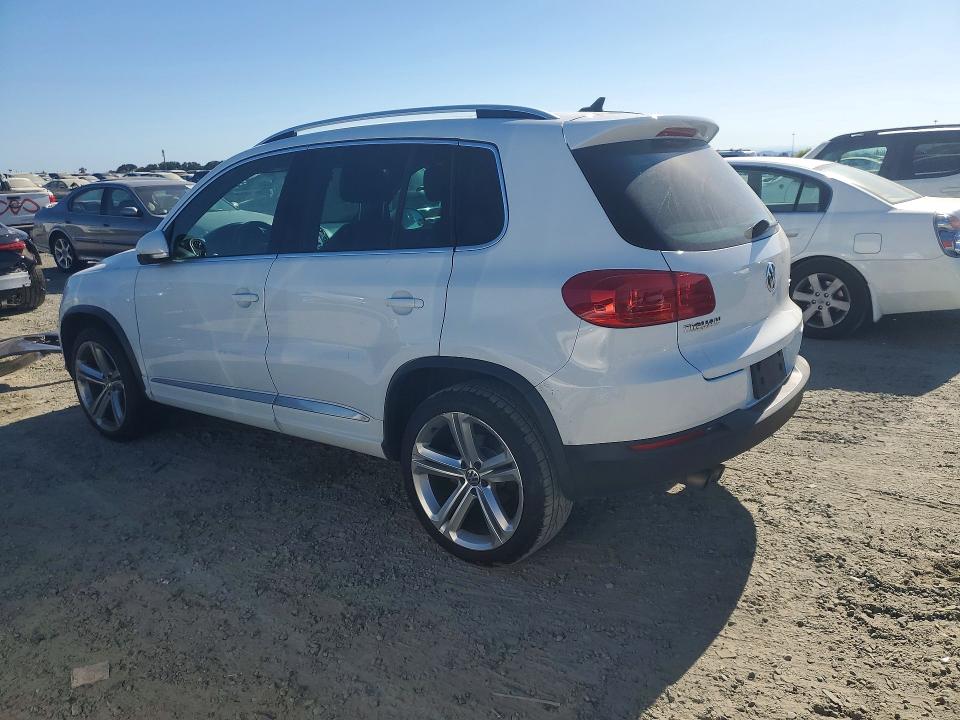 2014 Volkswagen Tiguan VIN WVGAV3AXXEW103879 COPART salvage auction — MECHANICAL, Ca - Dis/Dlr/Exp Only Clean Title, sold $15 on 2026-08-05 (photo 2)