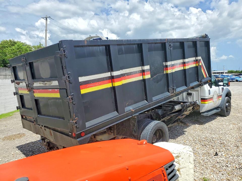 2008 Ford F-550 super duty VIN 1FDAF57R78ED23119 COPART salvage auction — MINOR DENT/SCRATCHES, Fl - Certificate Of Title, sold $8,600 on 2026-08-18 (photo 3)
